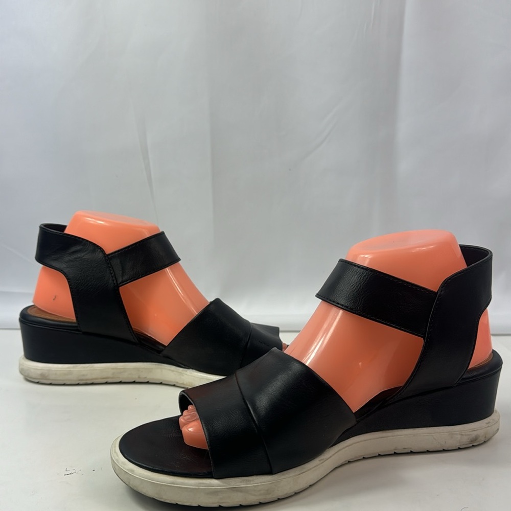 Euro Soft By Sofft Jena Black Leather Women's Wedge - Picture 4 of 13